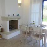 Anna Maria Villa